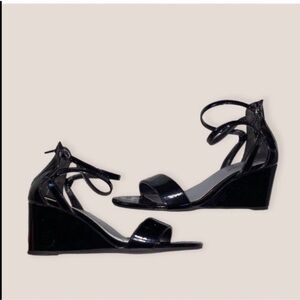 Dollcake Glossy Black Wedge Sandals